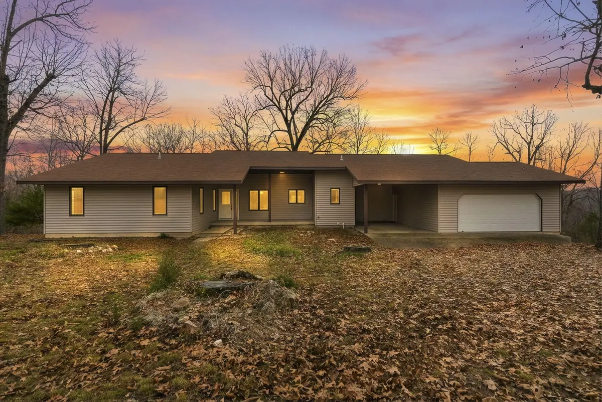 564 Cr 636, Theodosia, MO 65761 - Image #1