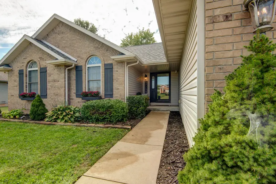 506 Cedar Lane, Willard, MO 65781 - Image #2