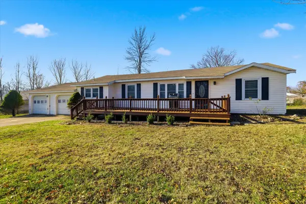 109 W Pennsylvania Street, Mansfield, MO 65704