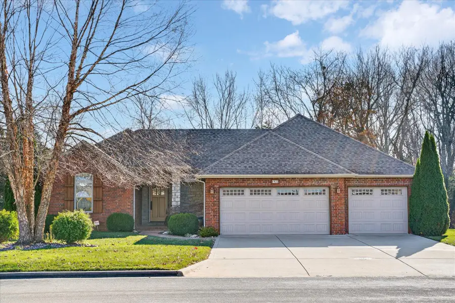 1922 N Pavilion Place, Strafford, MO 65757 - Image #2