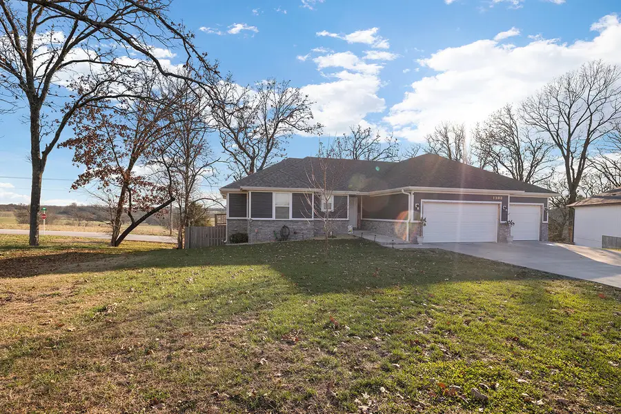 812 E Sugarmill Road, Ozark, MO 65721 - Image #2