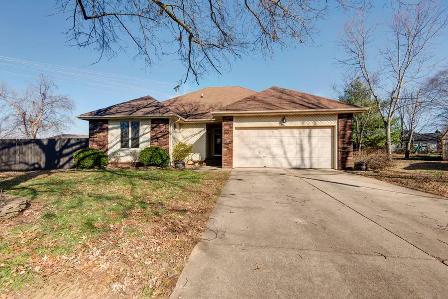 916 Fort Court, Nixa, MO 65714 - Image #2