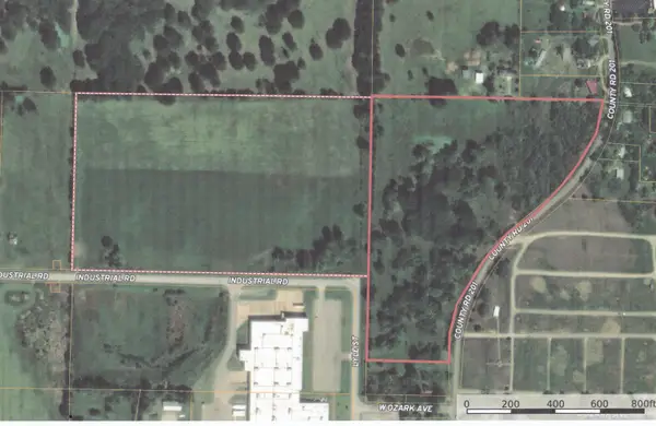 000 N Jefferson, Ava, MO 65608