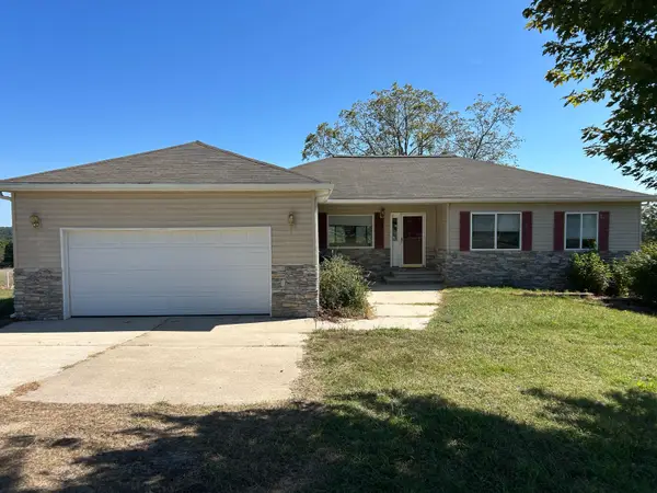 22017 E State Highway 76, Ava, MO 65608