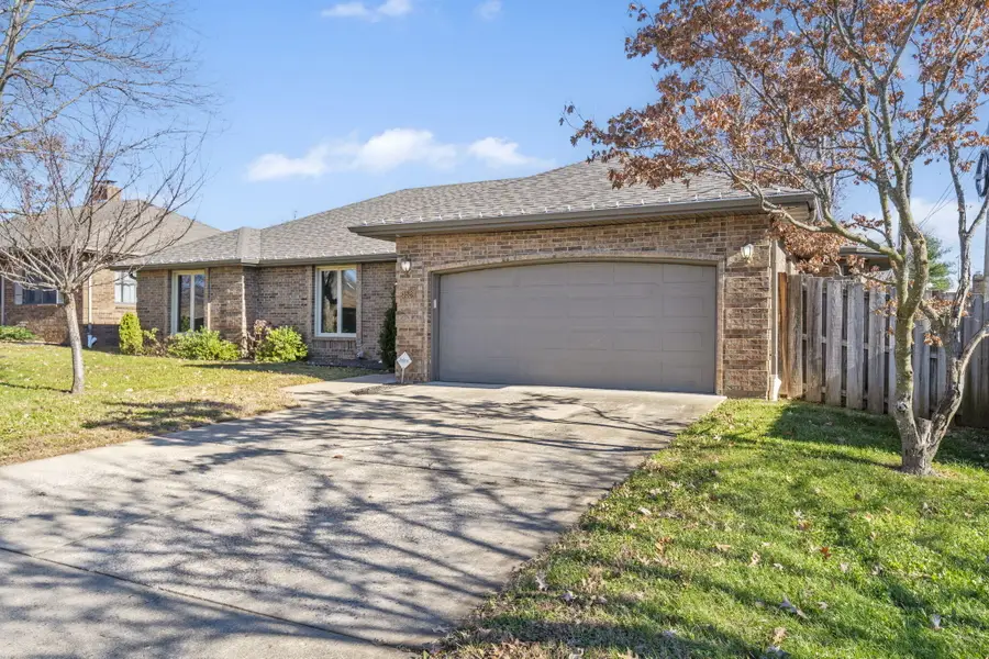 3528 S Southvale Court, Springfield, MO 65804 - Image #2