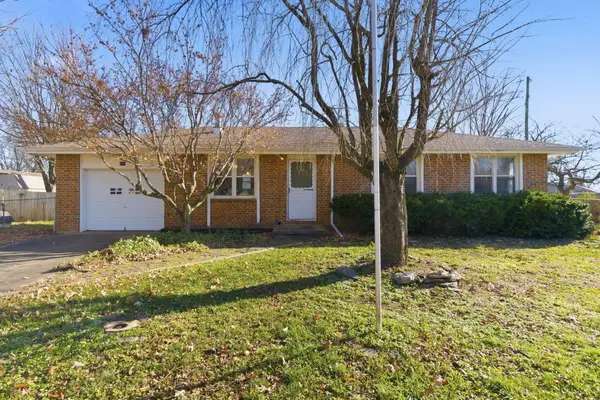 204 S Cottonwood Avenue, Republic, MO 65738