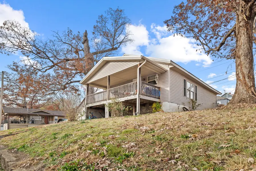223 W Maddux Street, Branson, MO 65616 - Image #3