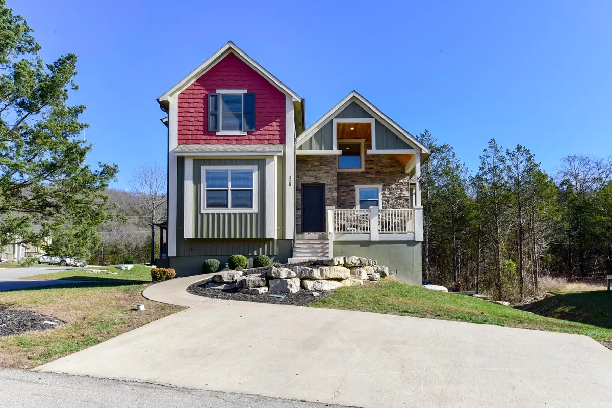 320 Deep Forest Lane, Hollister, MO 65672 - Image #1