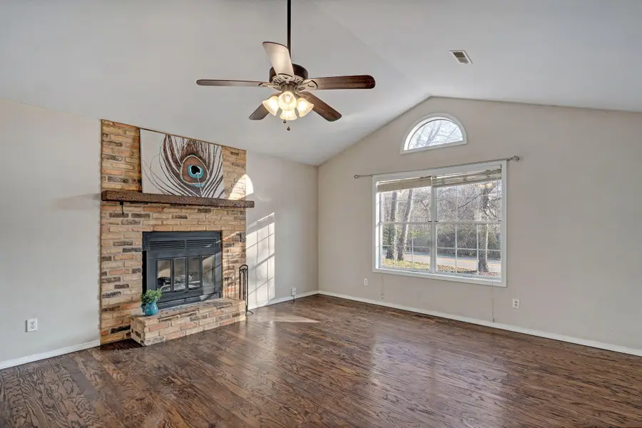 5911 S Farm Rd 157, Springfield, MO 65810 - Image #3