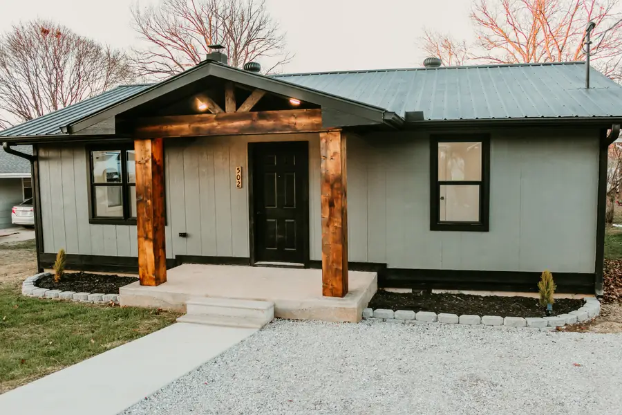 502 Bunch Avenue, Ava, MO 65608 - Image #2