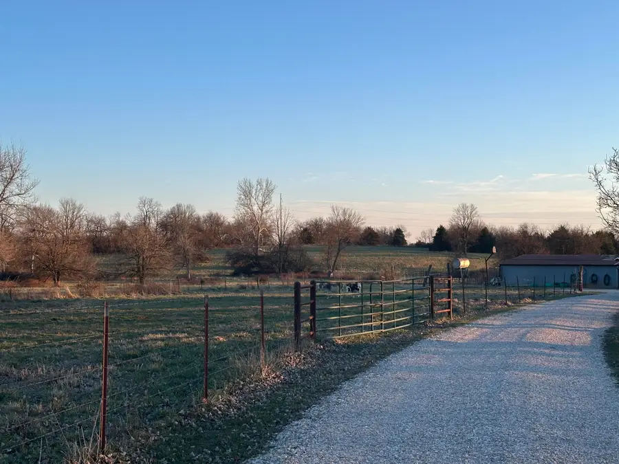 6684 E State Highway Oo, Strafford, MO 65757 - Image #2
