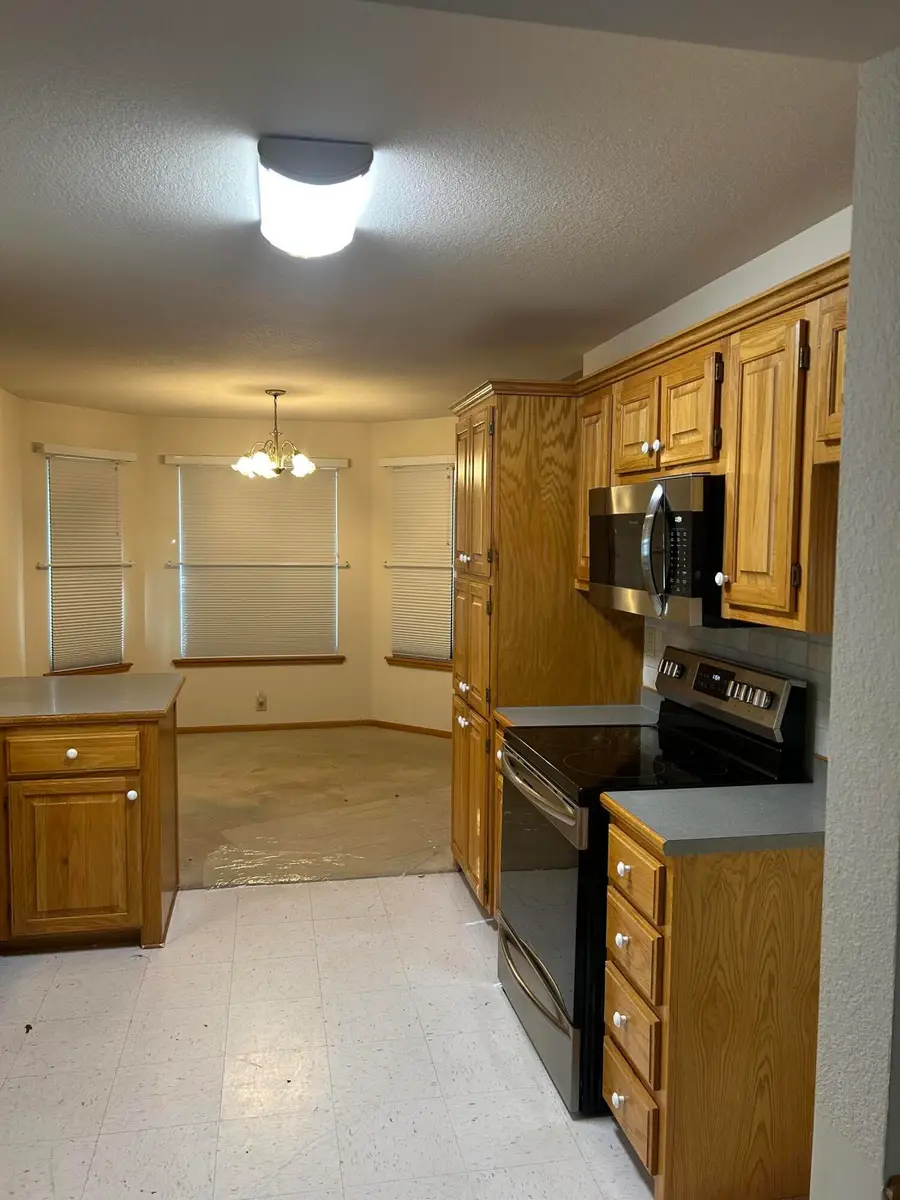 115 Cedar View Lane, Clever, MO 65631 - Image #2