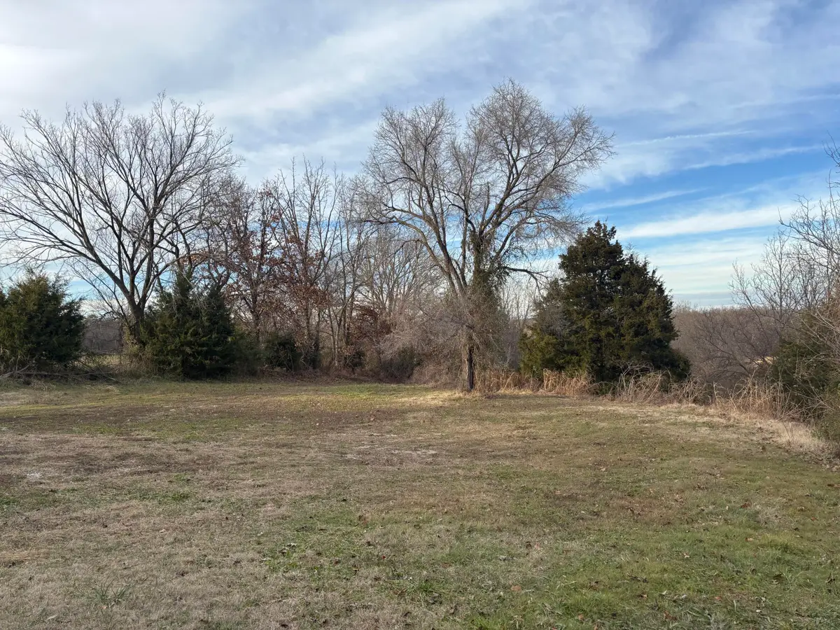 900 S 82 Highway, El Dorado Springs, MO 64744 - Image #1