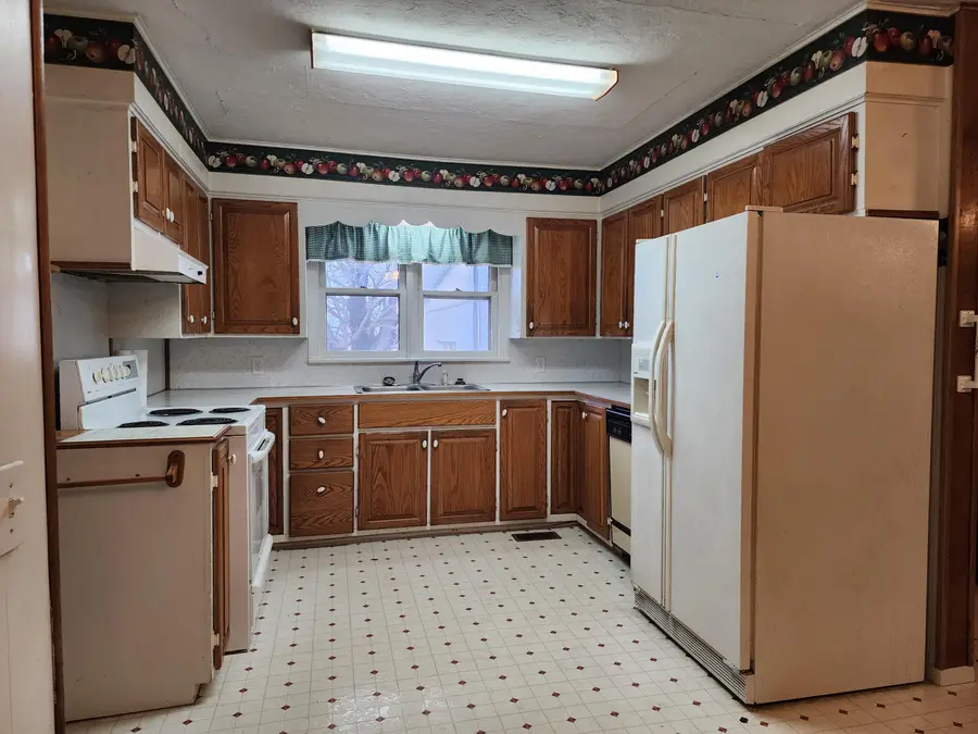 8255 State Highway 96, Carthage, MO 64836 - Image #2