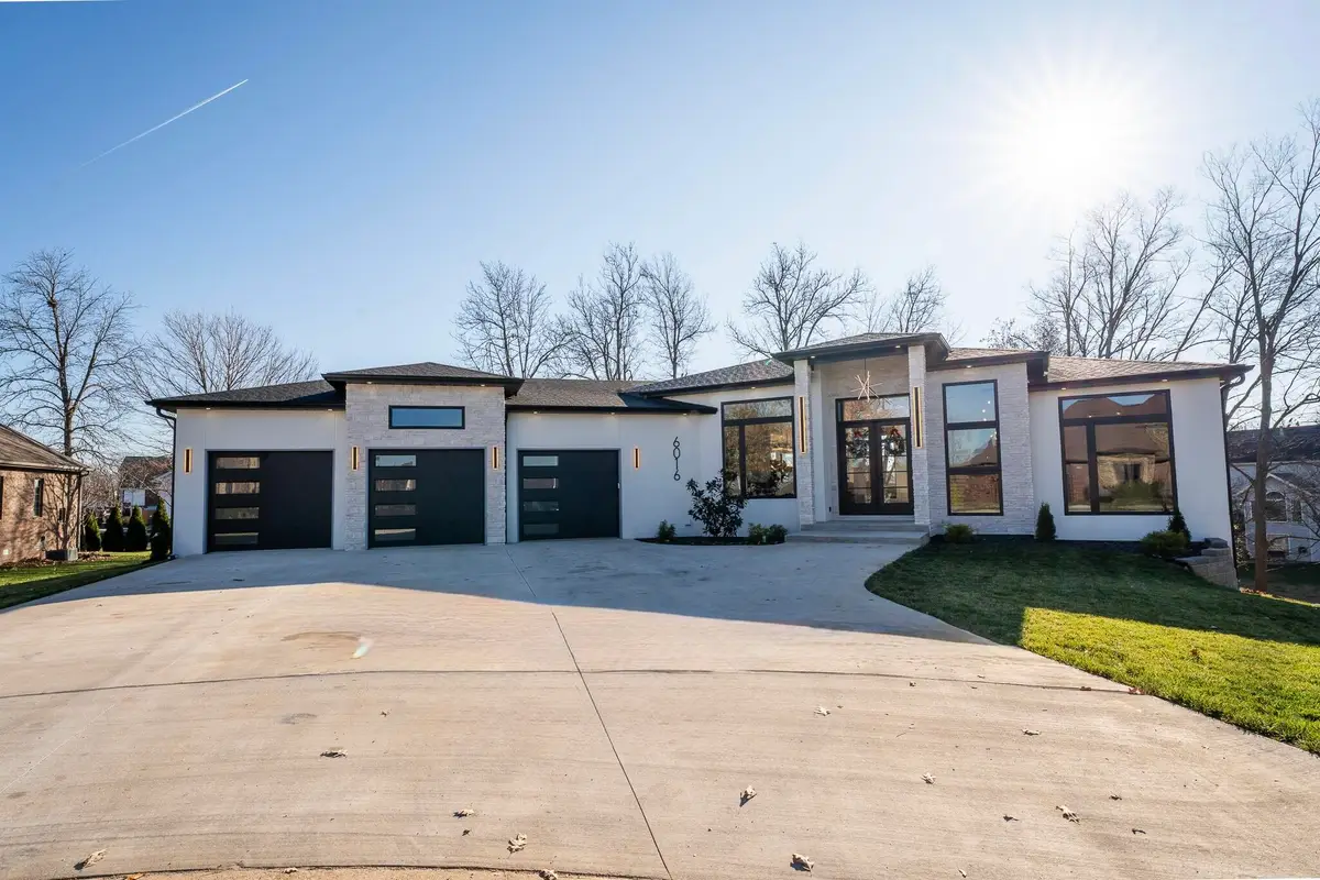 6016 Copper Ridge Street, Nixa, MO 65714 - Image #1