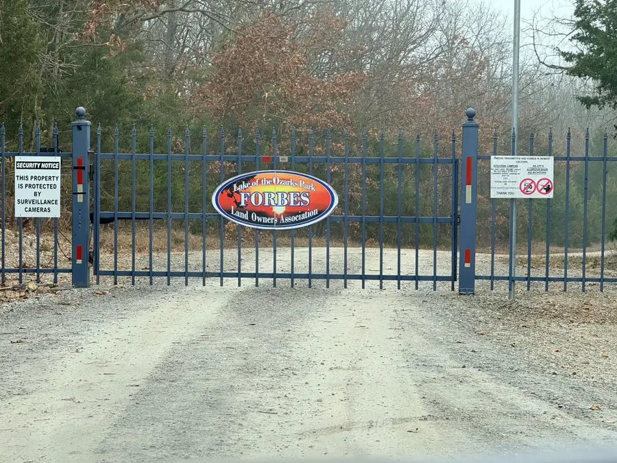 000 Malcolm Road, Edwards, MO 65326 - Image #3