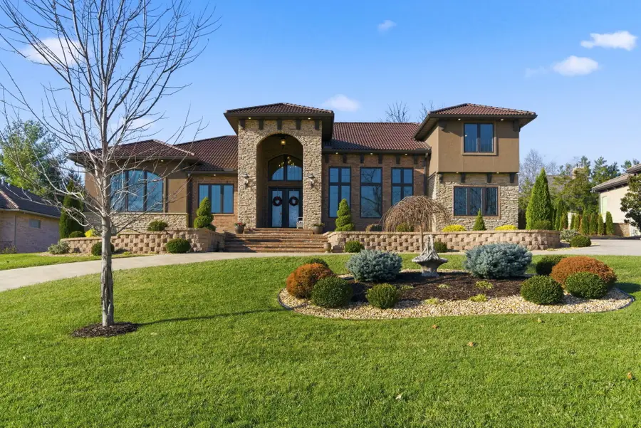 5894 S Castlebay Drive, Springfield, MO 65809 - Image #2