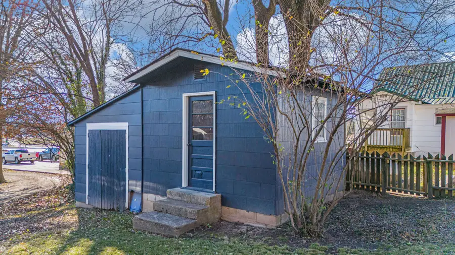 99 1st Street, Gainesville, MO 65655 - Image #3