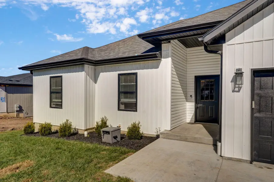 224 W Cinton St Street, Rogersville, MO 65742 - Image #3