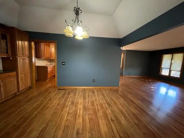 796 W Sherwood Drive, Springfield, MO 65810 - Image #2