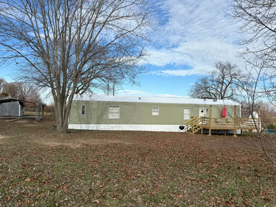 453 Savanah Road, Crane, MO 65633 - Image #3