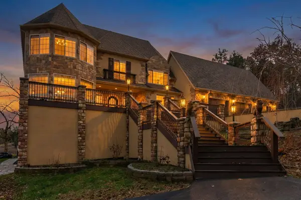 200 Barnes Lane, Branson, MO 65616