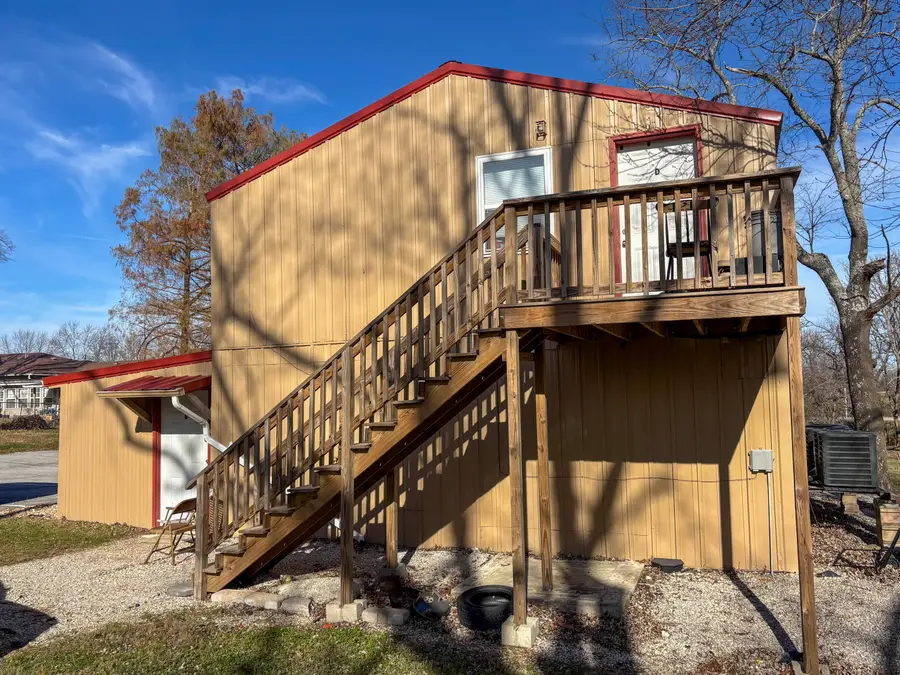 Address Withheld By Seller, Mountain Grove, MO 65711 - Image #2