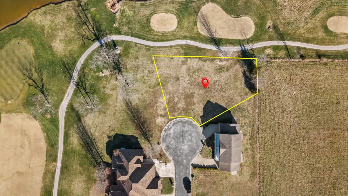 000 S Bogey Lane #8 & 9, Bolivar, MO 65613 - Image #1