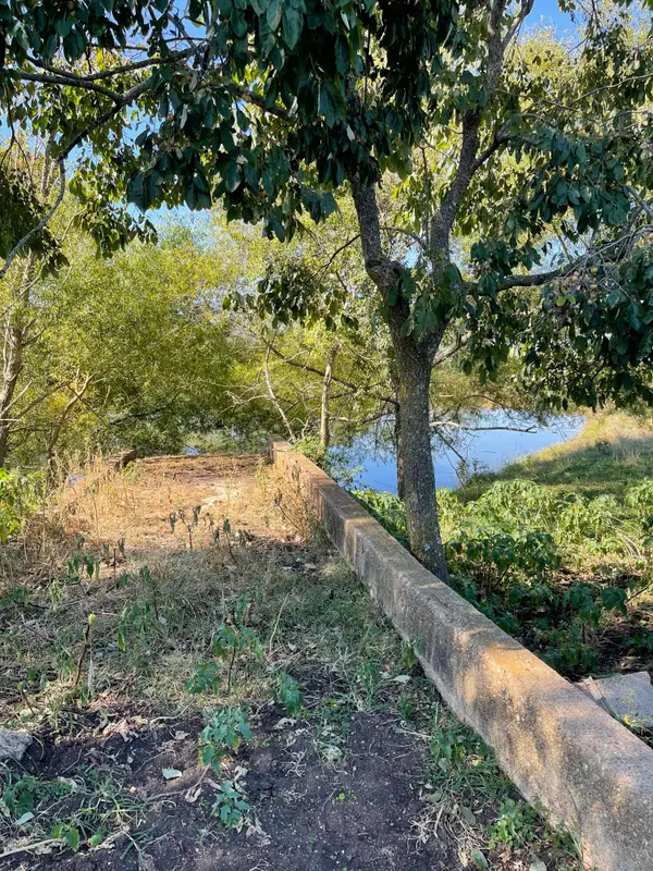 000 County Road 4220, West Plains, MO 65775