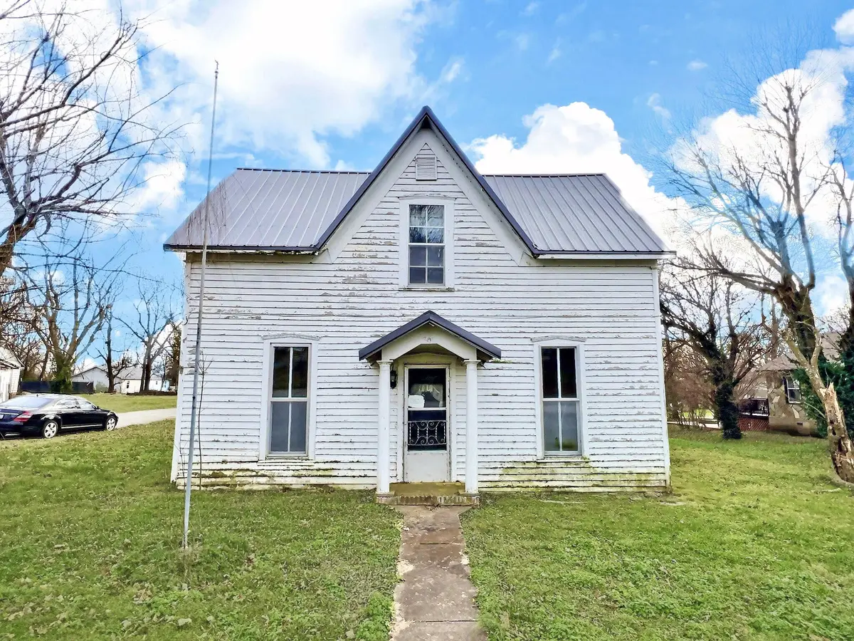 901 Pennsylvania Avenue, Pierce City, MO 65723 - Image #1