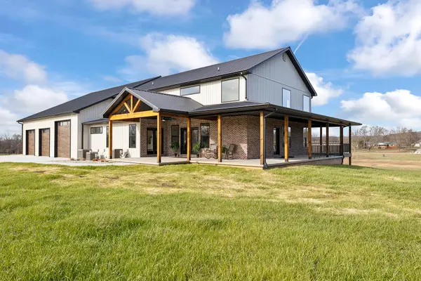 4412 S 86th Road, Bolivar, MO 65613