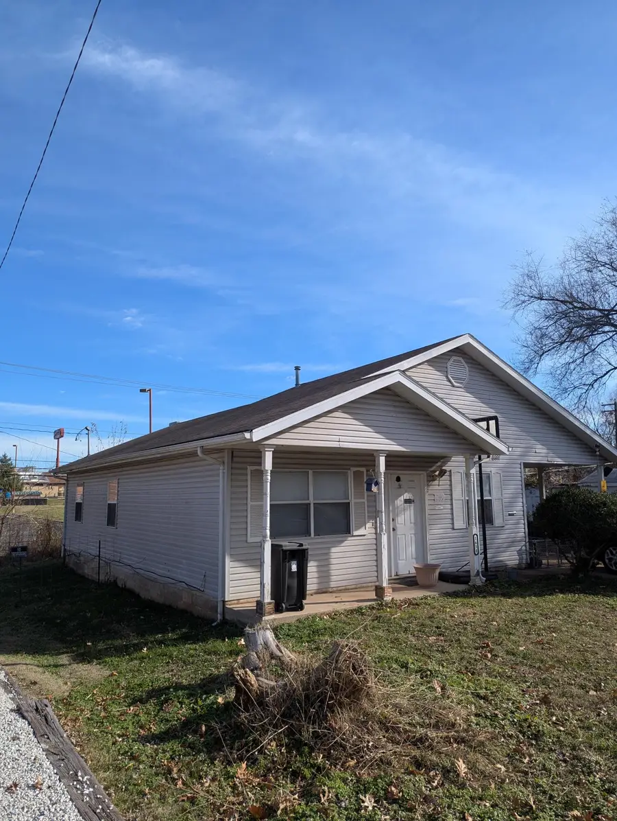 1658 E Nora Street, Springfield, MO 65803 - Image #2