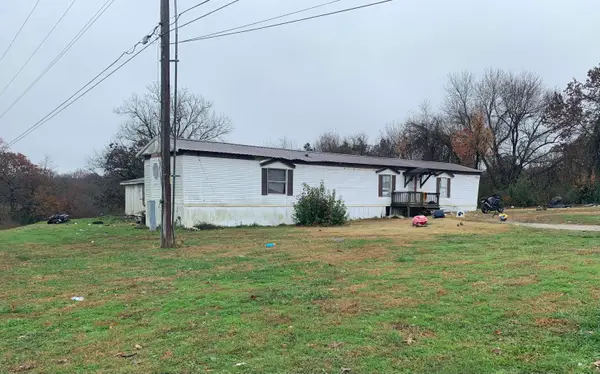 428 & 438 Prospect Road, Kirbyville, MO 65679