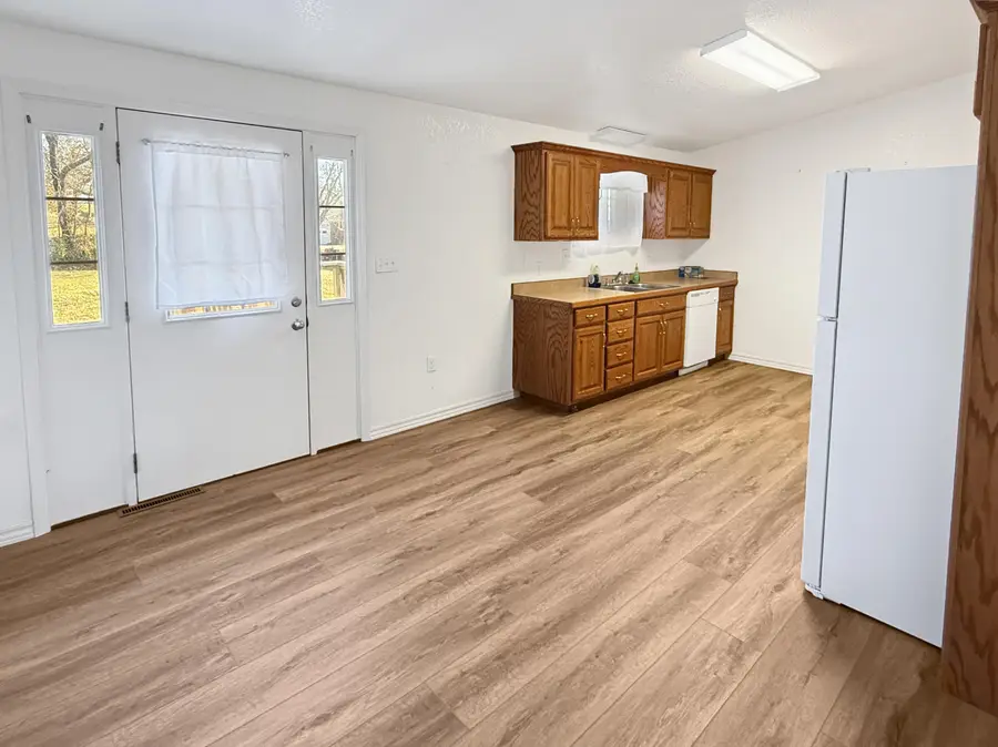 2521 S Schifferdecker Avenue, Joplin, MO 64804 - Image #3