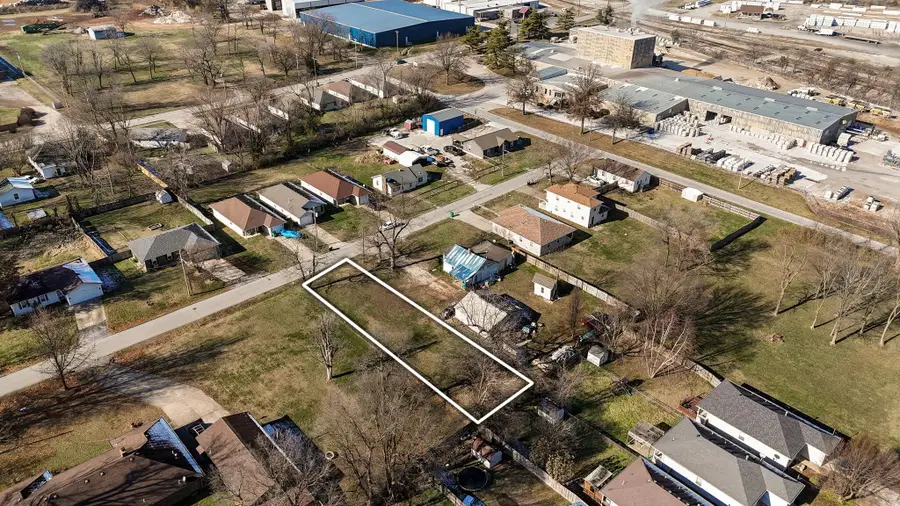 1946 N Colgate Avenue, Springfield, MO 65802 - Image #2