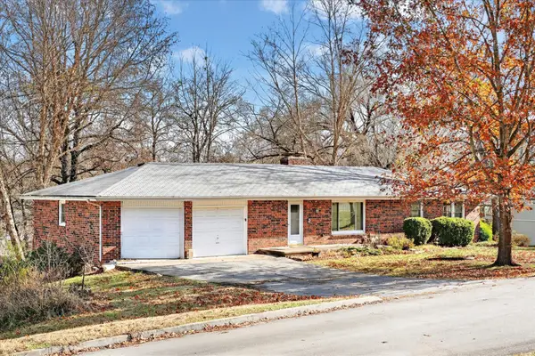 1002 S 1st Street, Ozark, MO 65721
