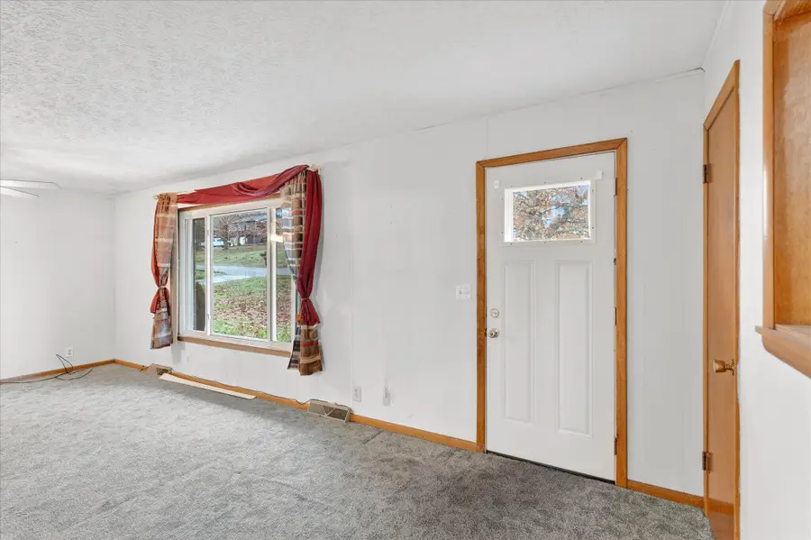 1002 S 1st Street, Ozark, MO 65721 - Image #3