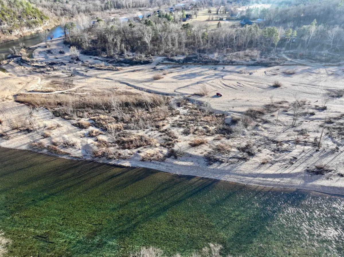 000 Bass Rock Drive, Van Buren, MO 63965 - Image #1