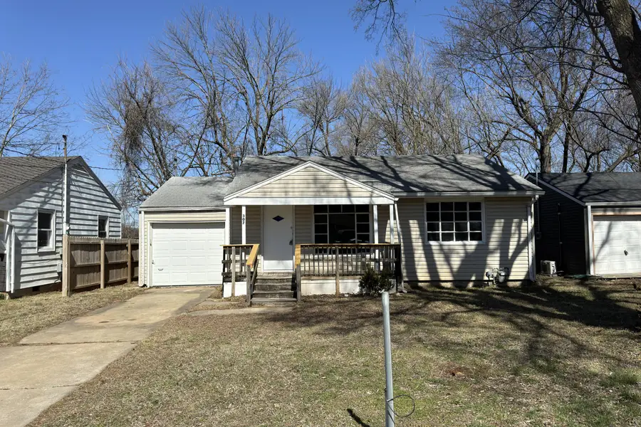 306 W Mcgee Street, Springfield, MO 65807 - Image #2