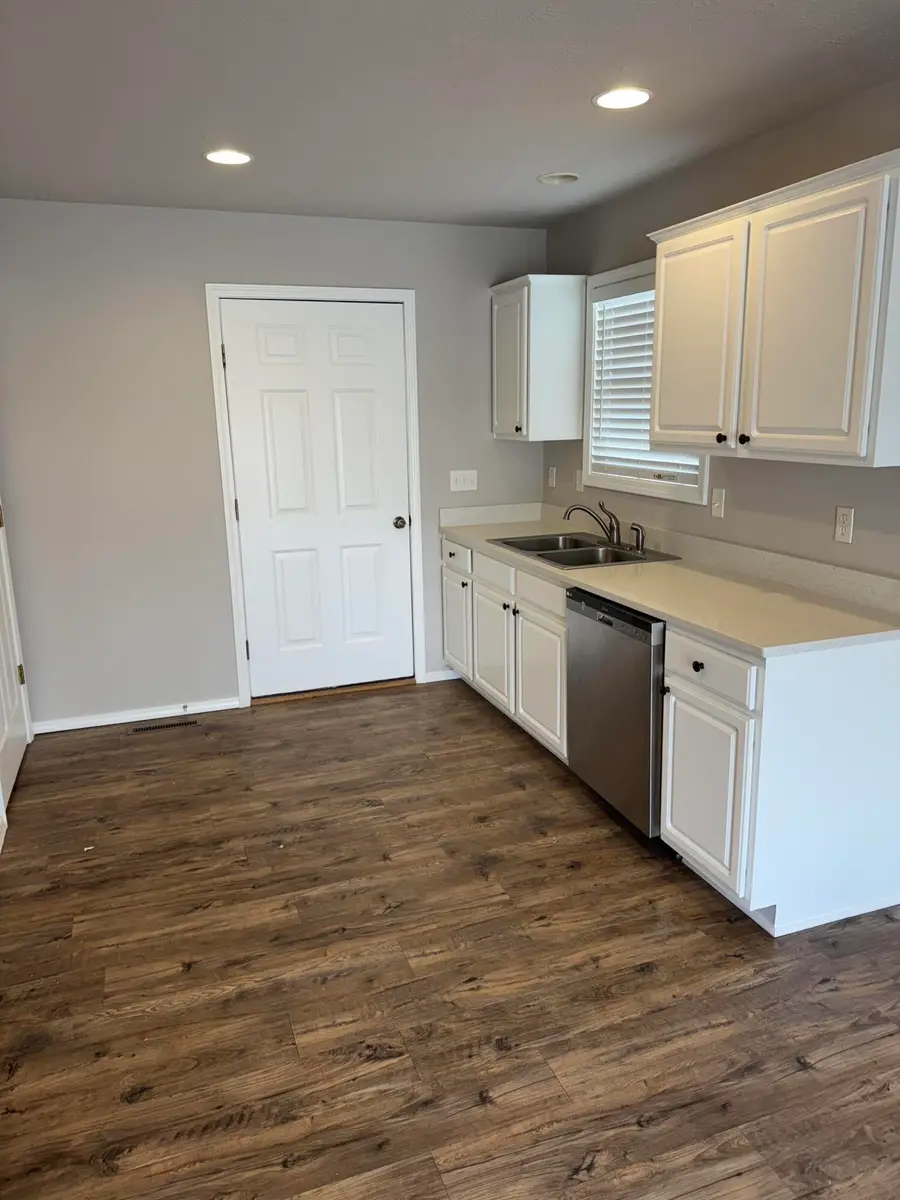 105 W Twin Oak Drive, Nixa, MO 65714 - Image #3