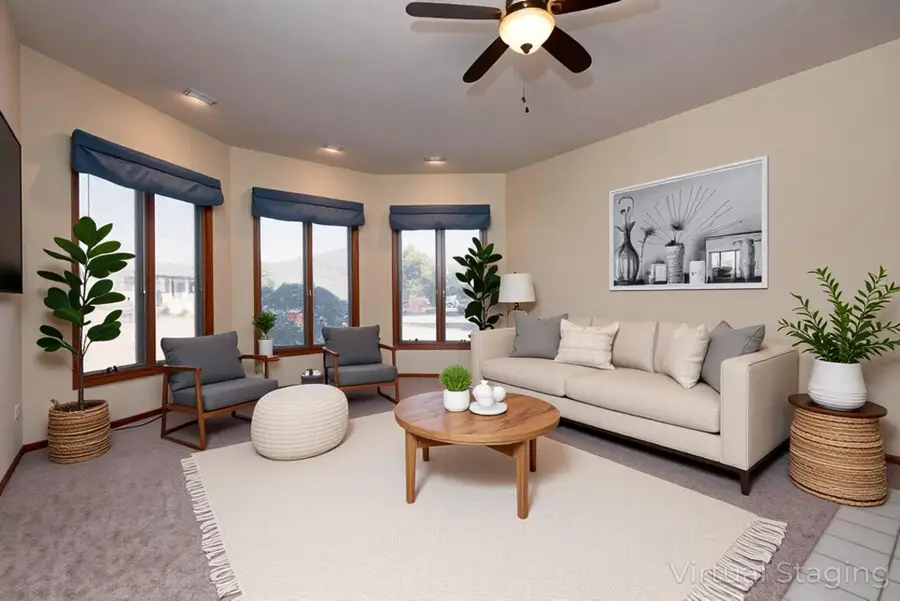 592 E Hillwallen Place, Nixa, MO 65714 - Image #2