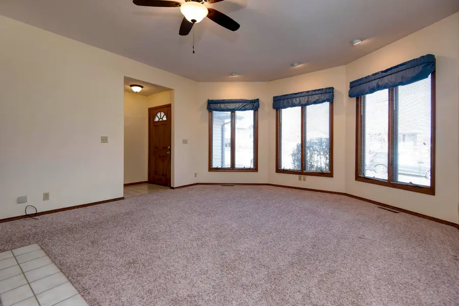 592 E Hillwallen Place, Nixa, MO 65714 - Image #3