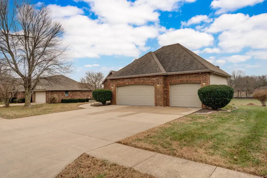 1220 E Charles Street, Republic, MO 65738 - Image #2