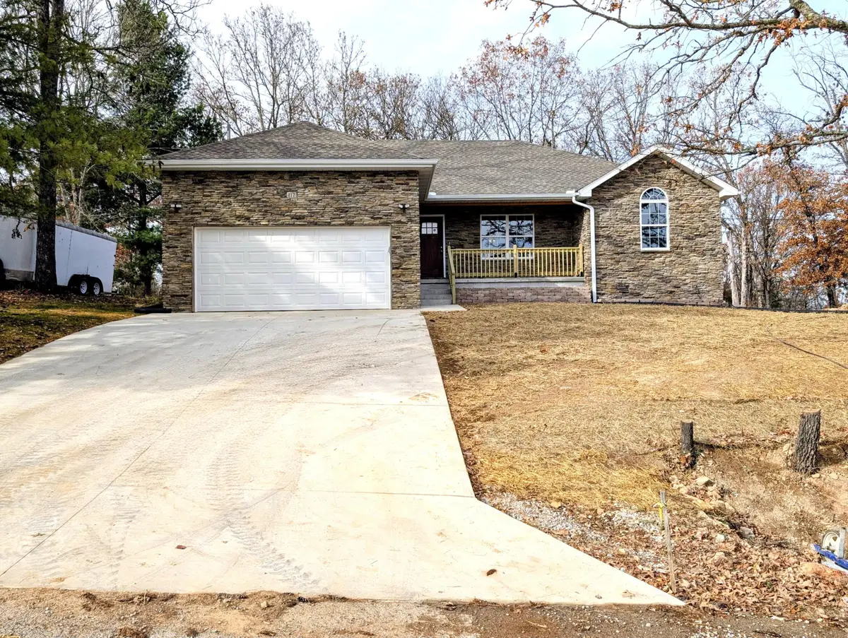 117 Rainbow Hill Lane, Reeds Spring, MO 65737 - Image #1
