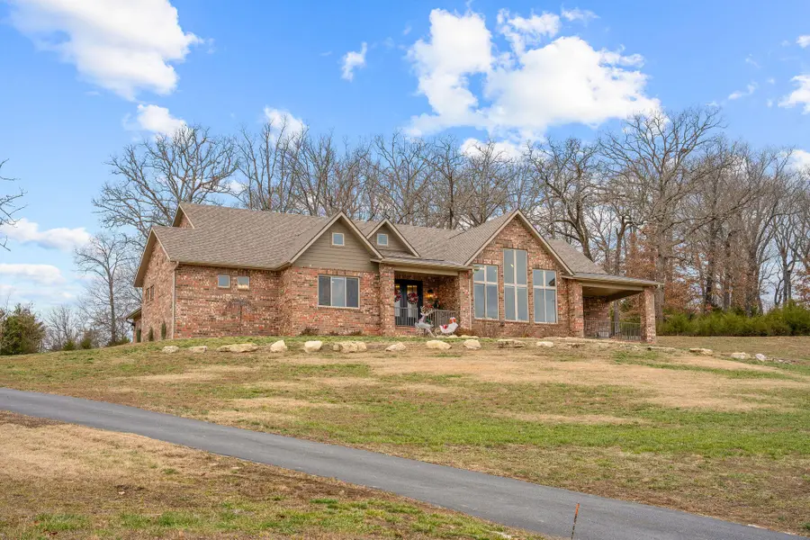 617 Meadowview Lane, Saddlebrooke, MO 65630 - Image #3