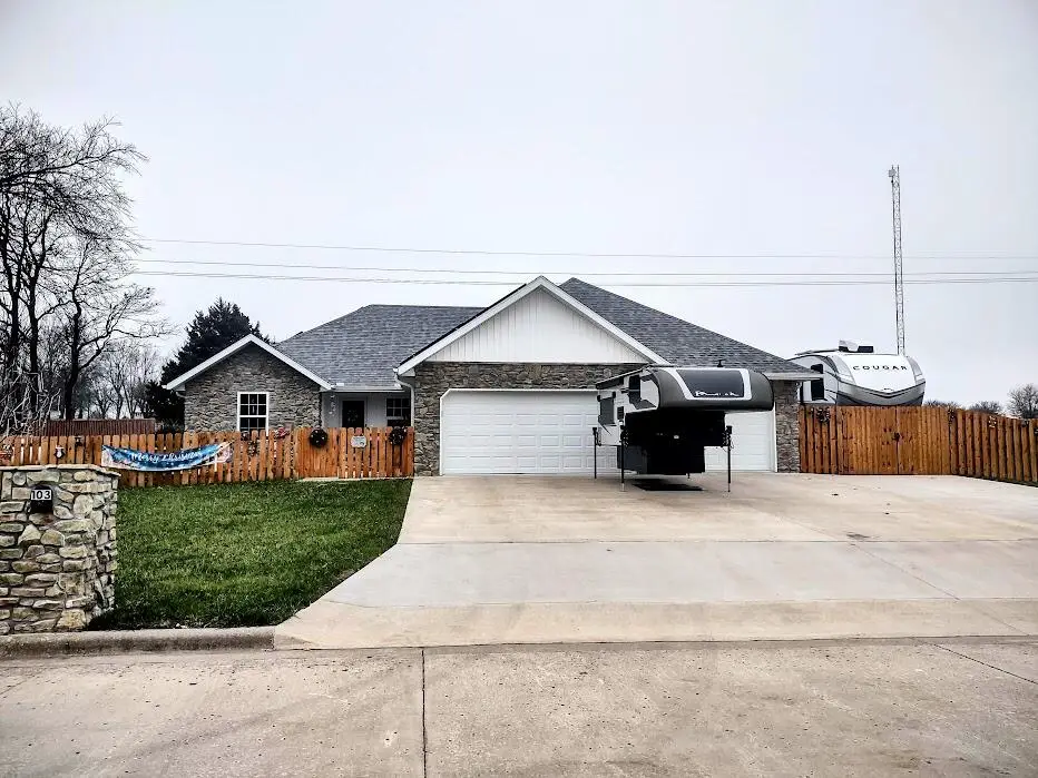 103 S Aspen Street, Buffalo, MO 65622 - Image #1