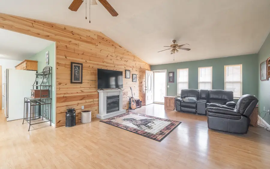 613 Joyner Lane, Mountain View, MO 65548 - Image #3