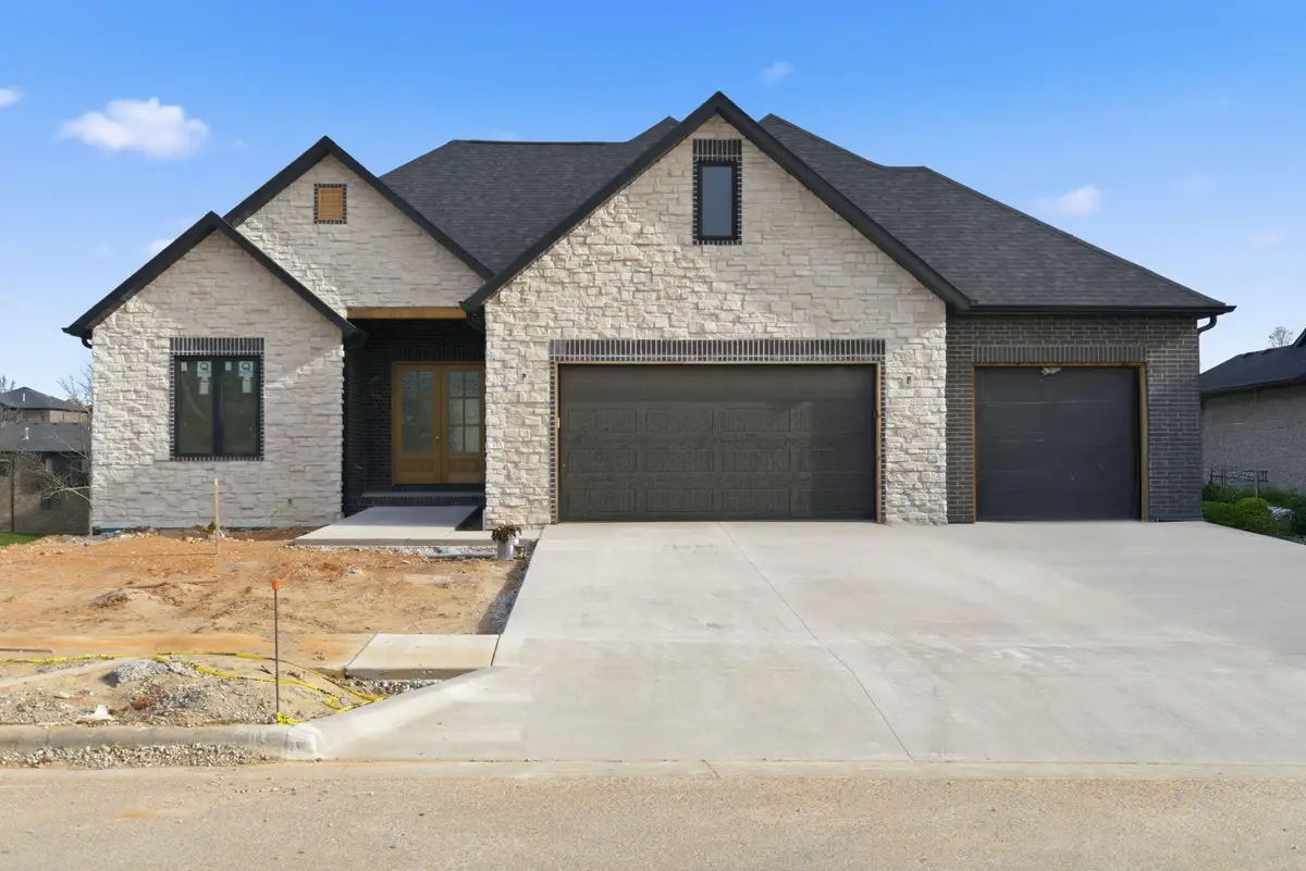 6032 S Clay Avenue, Springfield, MO 65810 - Image #1