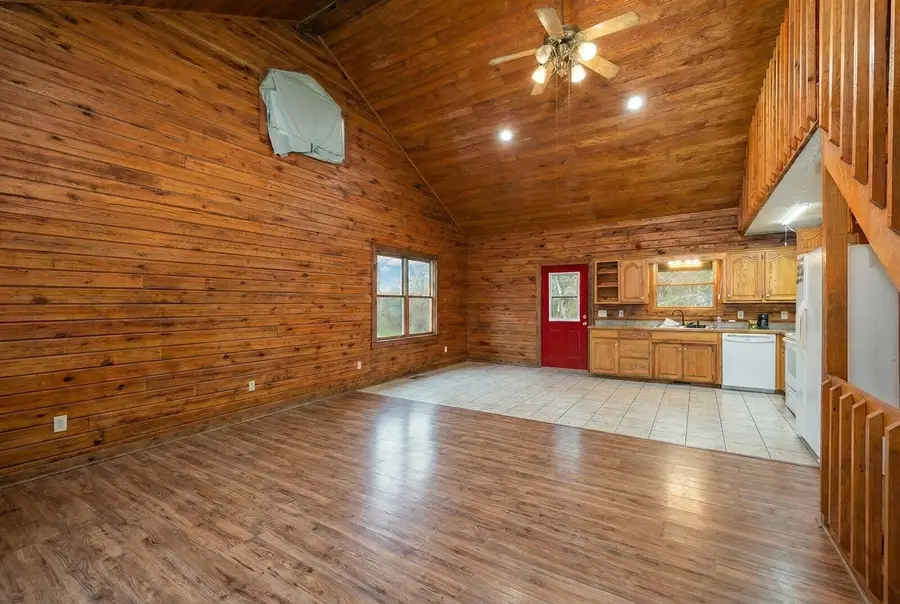 15562 Lawrence 1170, Aurora, MO 65605 - #3