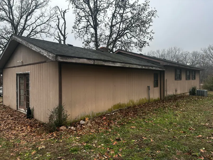 3235 Ozark Street, West Plains, MO 65775 - #3